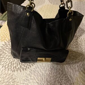 Elegant Black Leather Tote Bag